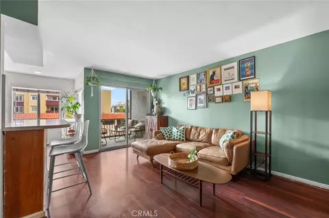 Living - 2767 E 3rd #29, Long Beach, CA 90814 photo 2 of 3