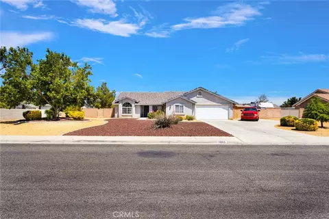 Exterior - 13863 Coachella Rd, Apple Valley, CA 92307 photo 2 of 16