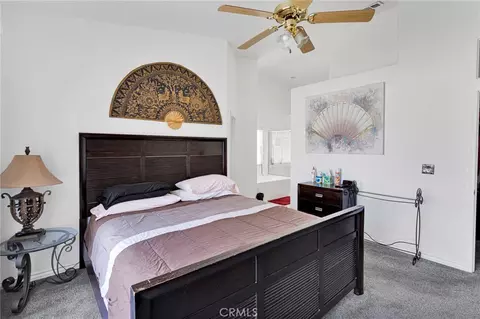 Bedroom - 13863 Coachella Rd, Apple Valley, CA 92307 photo 2 of 6