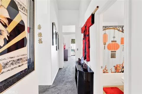 Entry Way - 13863 Coachella Rd, Apple Valley, CA 92307 photo 7 of 7