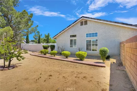 Exterior - 13863 Coachella Rd, Apple Valley, CA 92307 photo 12 of 16