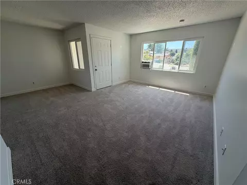 Living - 14538 Springvale St, Poway, CA 92064 photo 4 of 7