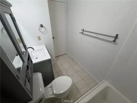 Bath - 14538 Springvale St, Poway, CA 92064 photo 2 of 6