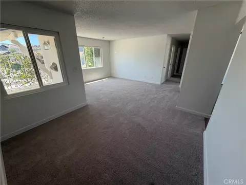 Living - 14538 Springvale St, Poway, CA 92064 photo 5 of 7