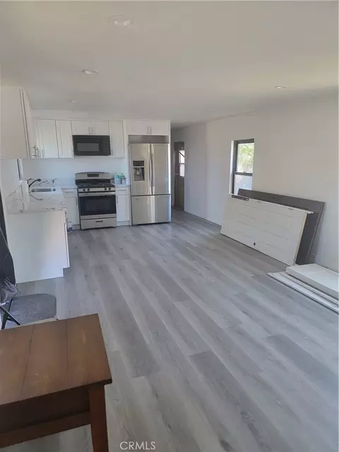 10991 Pipeline Ave, Pomona, CA 91766 photo 2