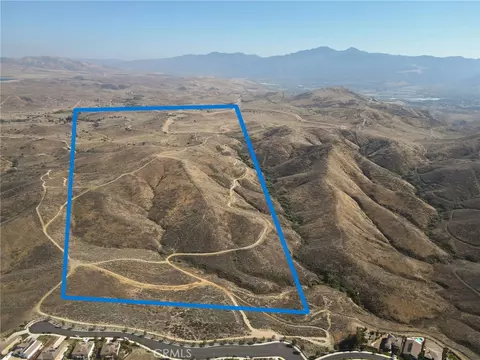 15775 Laurel Br, Riverside, CA 92503 photo 3
