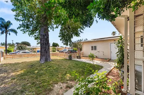 Exterior - 114 S Tamarisk, Rialto, CA 92376 photo 11 of 11