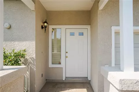 Entry Way - 427 Fig Ln, Monrovia, CA 91016 photo 1 of 3