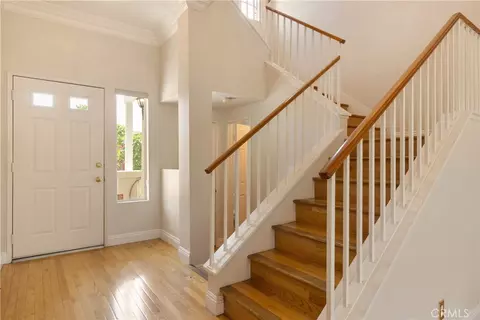 Entry Way - 427 Fig Ln, Monrovia, CA 91016 photo 3 of 3