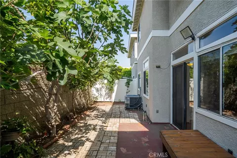 Exterior - 427 Fig Ln, Monrovia, CA 91016 photo 4 of 7
