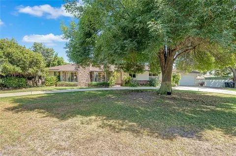 Exterior - 205 W Longden, Arcadia, CA 91007 photo 4 of 17