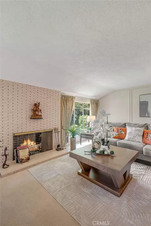 Living - 205 W Longden, Arcadia, CA 91007 photo 2 of 4