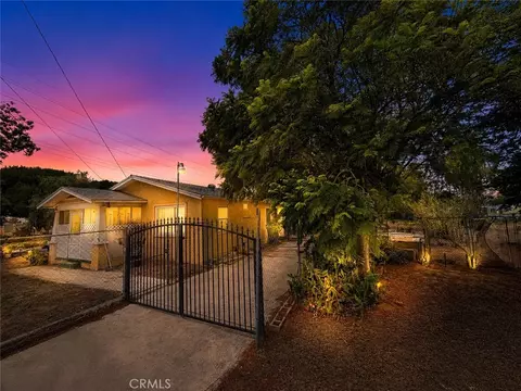 7682 Victoria Ave, Highland, CA 92346