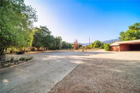 Exterior - 1449 E Bennett Ave, Glendora, CA 91741 photo 27 of 29