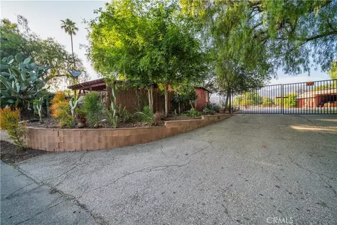 Exterior - 1449 E Bennett Ave, Glendora, CA 91741 photo 17 of 29