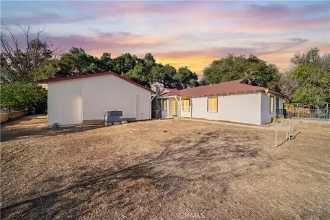 Exterior - 1449 E Bennett Ave, Glendora, CA 91741 photo 24 of 29