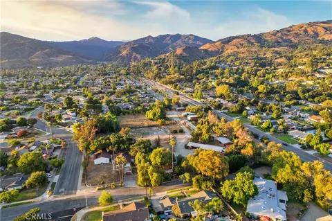 View/Area - 1449 E Bennett Ave, Glendora, CA 91741 photo 9 of 10