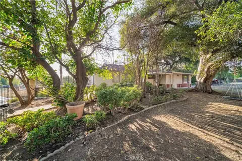 Exterior - 1449 E Bennett Ave, Glendora, CA 91741 photo 11 of 29