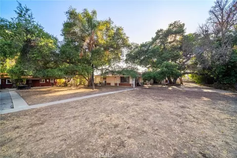 Exterior - 1449 E Bennett Ave, Glendora, CA 91741 photo 28 of 29