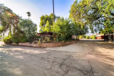 Exterior - 1449 E Bennett Ave, Glendora, CA 91741 photo 26 of 29