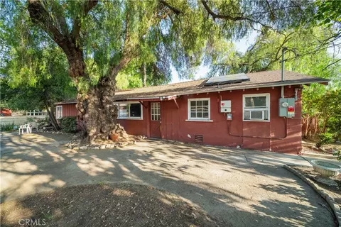 Exterior - 1449 E Bennett Ave, Glendora, CA 91741 photo 13 of 29