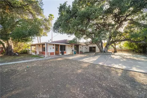 Exterior - 1449 E Bennett Ave, Glendora, CA 91741 photo 2 of 29