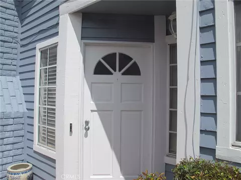 Entry Way - 668 N Quince, Rialto, CA 92376 photo 1 of 1