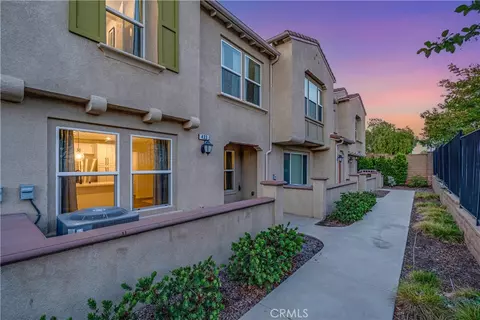 7155 Citrus #433, Fontana, CA 92336
