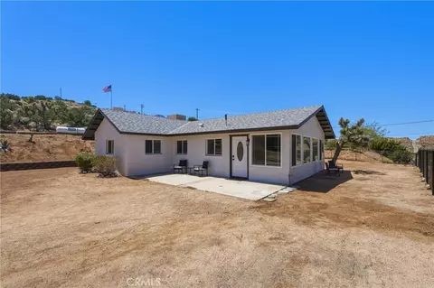 25735 Santa Rosa Rd, Apple Valley, CA 92308 photo 3