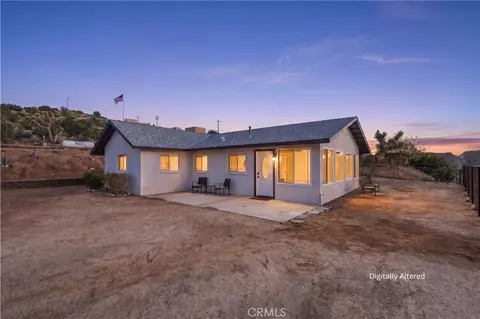 Exterior - 25735 Santa Rosa Rd, Apple Valley, CA 92308 photo 10 of 10