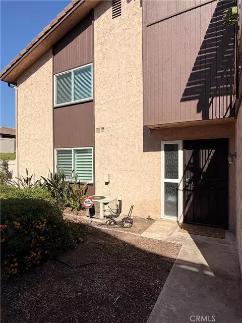 2122 Firewood Ct, San Bernardino, CA 92404