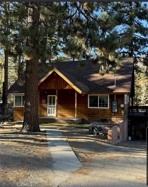518 Mountain Vw, Wrightwood, CA 92397