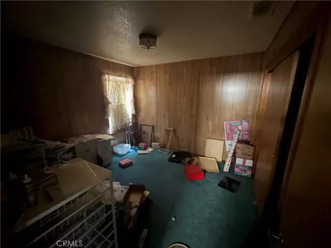 Bedroom - 15976 Acoma, Apple Valley, CA 92307 photo 1 of 2