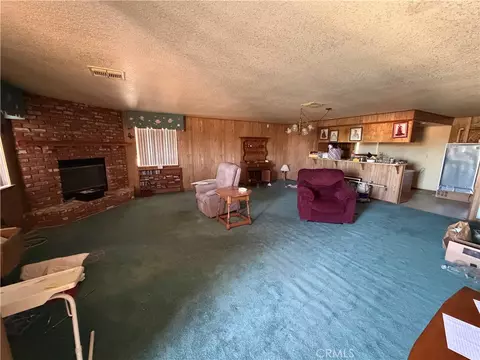 Living - 15976 Acoma, Apple Valley, CA 92307 photo 1 of 1