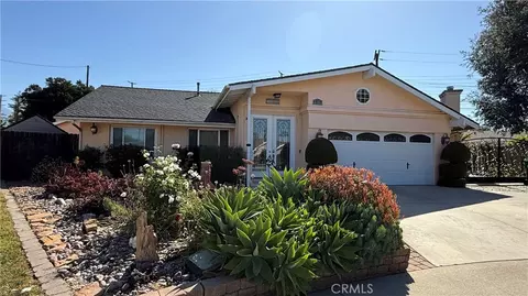 1825 Circle Ct, La Verne, CA 91750