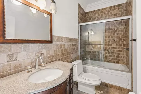 Bath - 17788 Buckthorn, Hesperia, CA 92345 photo 2 of 3