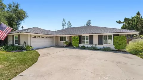 452 Chaparral Dr, Claremont, CA 91711