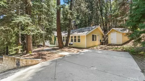 2254 Spring Oak Dr, Running Springs, CA 92382 photo 4