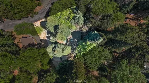 View/Area - 2254 Spring Oak Dr, Running Springs, CA 92382 photo 2 of 5