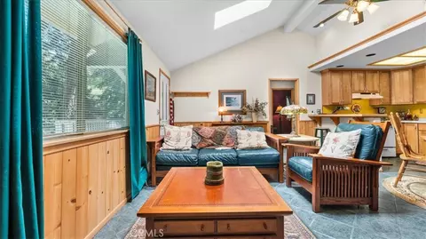 2254 Spring Oak Dr, Running Springs, CA 92382 photo 13