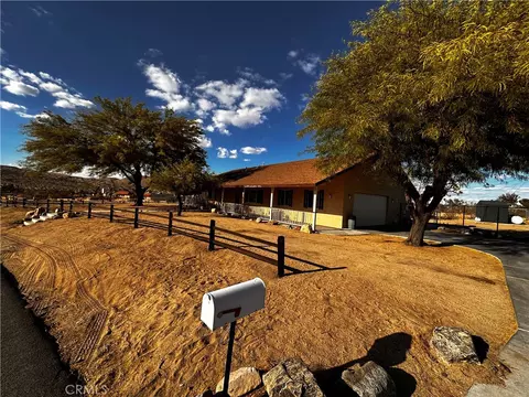6781 Palisade Way, Yucca Valley, CA 92284