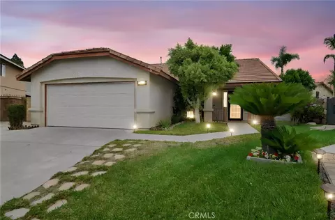 13760 Meadow Ct, Fontana, CA 92337