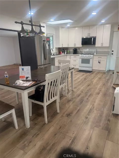 Kitchen - 822 E Virginia St, Rialto, CA 92376 photo 1 of 1
