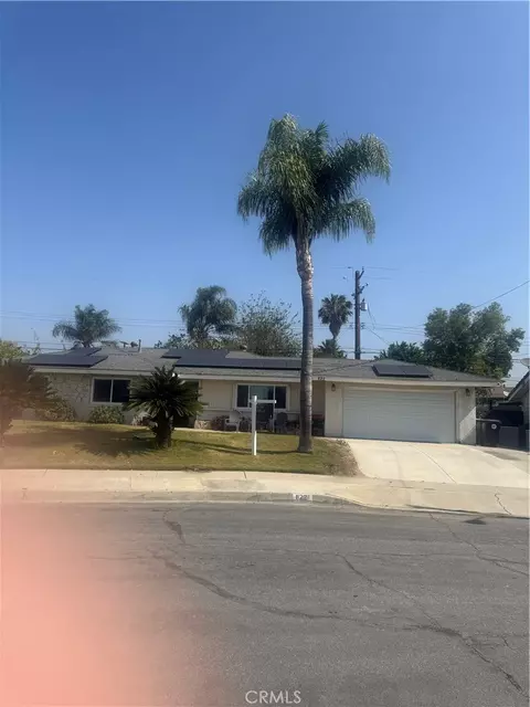 822 E Virginia St, Rialto, CA 92376