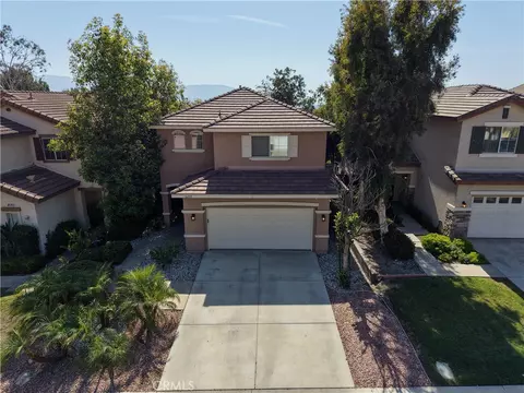 16175 Blue Haven Ct, Riverside, CA 92503