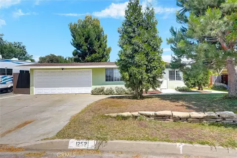 1252 E Walnut, Glendora, CA 91741
