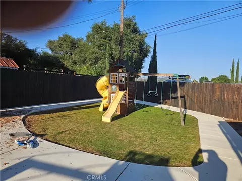 1252 E Walnut, Glendora, CA 91741 photo 3