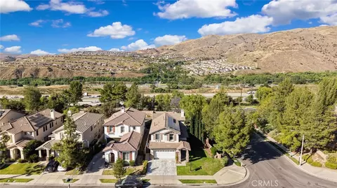 View/Area - 11268 Pinecone, Corona, CA 92883 photo 5 of 19