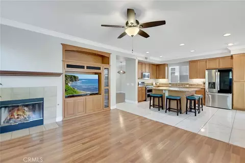 Living - 11268 Pinecone, Corona, CA 92883 photo 12 of 13