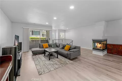 2101 Glenada Ave #2, Montrose, CA 91020